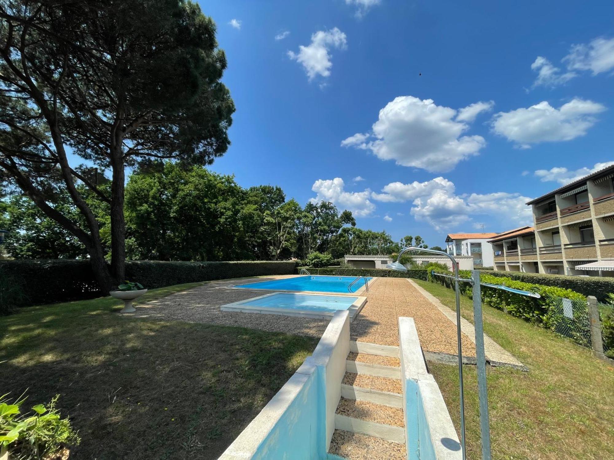 Apartment A 2 Min A Pied De La Plage, Du Port Ostreicole Et A 5 Min Du Centre-ville ! Andernos-les-Bains